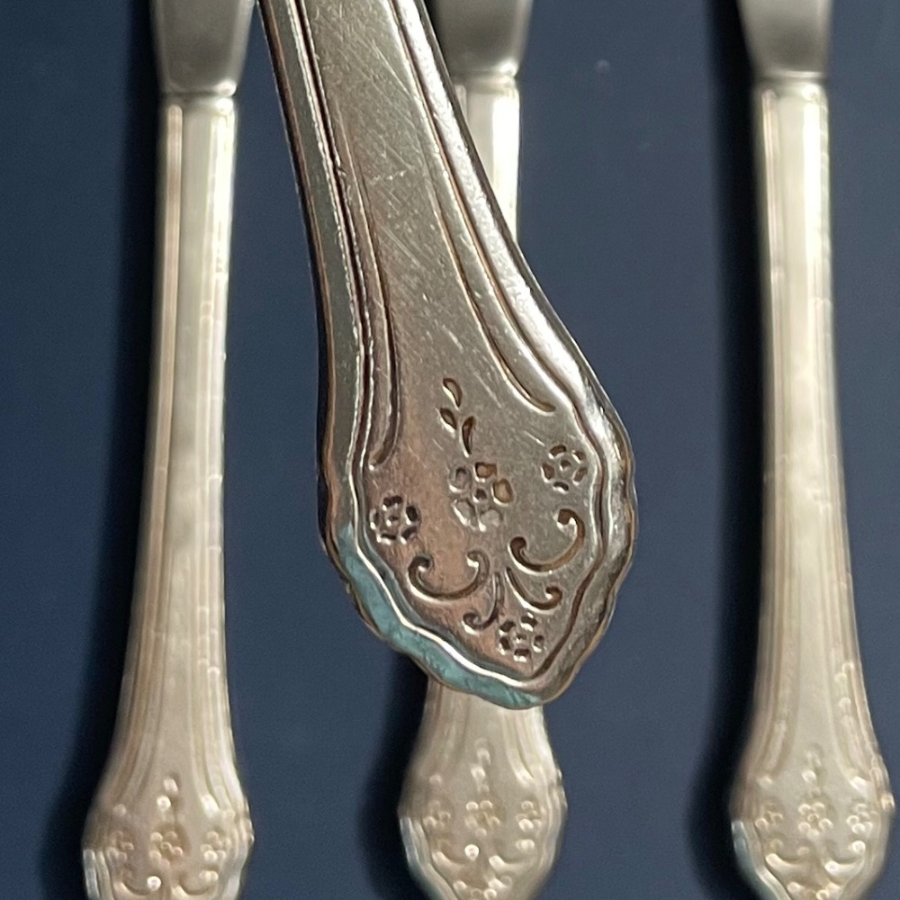 Vintage Oneida Profile Flatware Lakewood Pattern 5 Dinner Knives Stainless